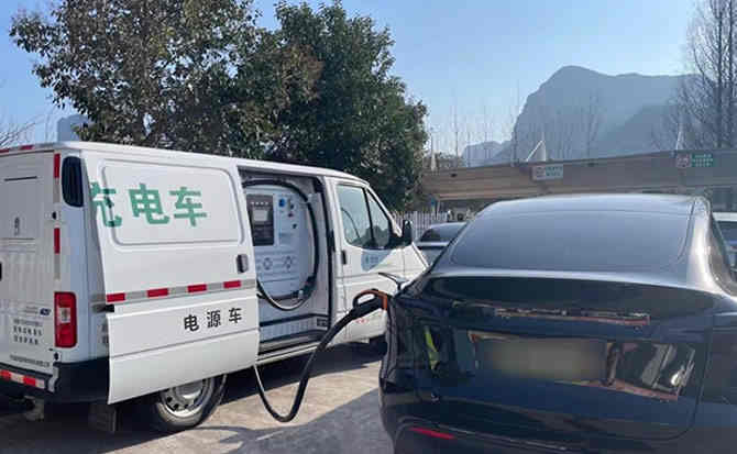 巴宜区汽车搭电